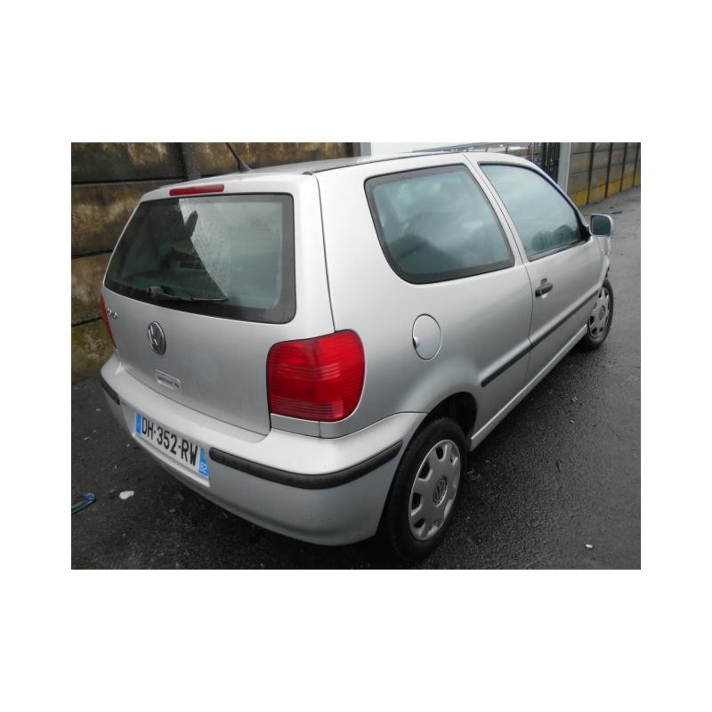 Eclairage de plafonnier VOLKSWAGEN POLO 3 Photo n°6