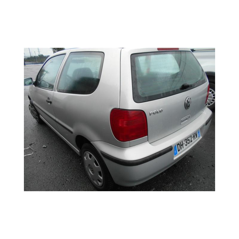 Eclairage de plafonnier VOLKSWAGEN POLO 3 Photo n°7