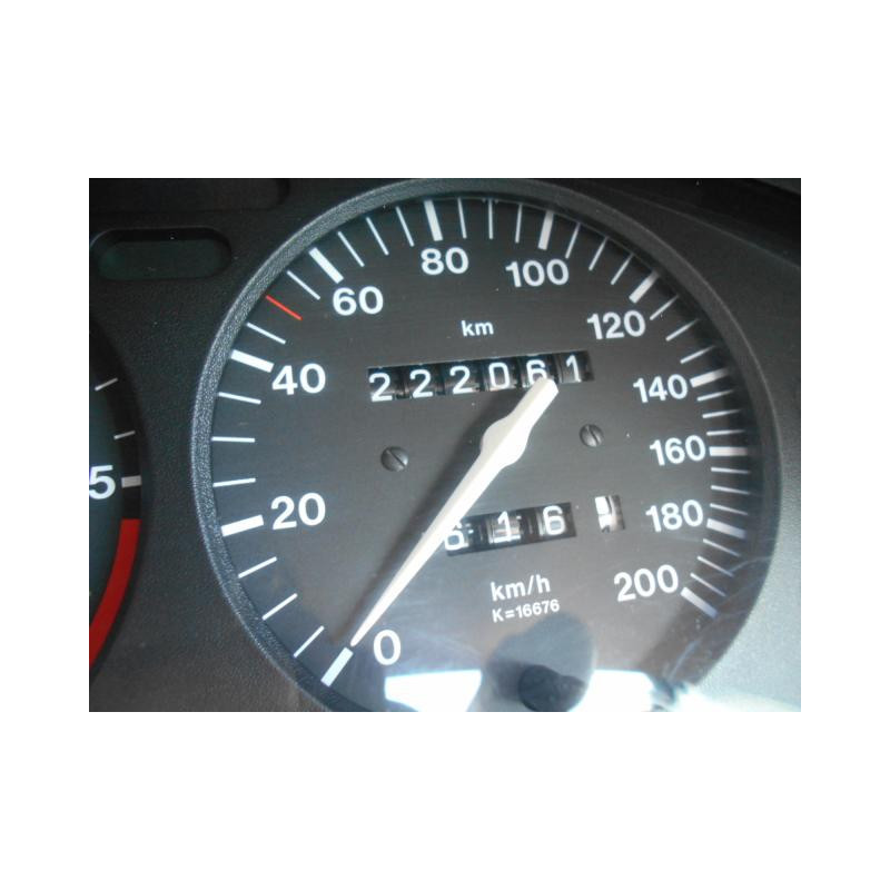 Porte arriere droit OPEL CORSA B Photo n°8
