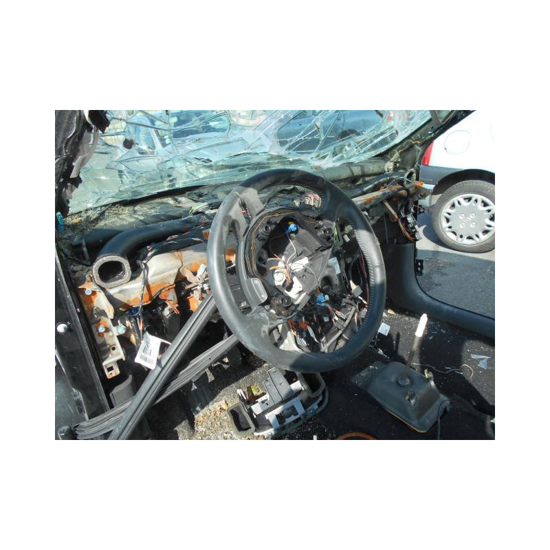 Debitmetre RENAULT CLIO 3 Photo n°8