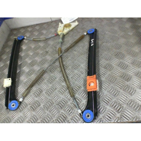 Leve vitre electrique avant droit AUDI A3 2 Photo n°1