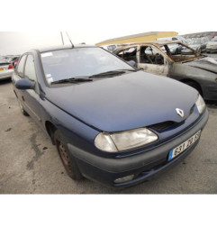 Optique avant secondaire droit (feux)(clignotant) RENAULT LAGUNA 1