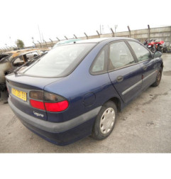 Optique avant secondaire droit (feux)(clignotant) RENAULT LAGUNA 1