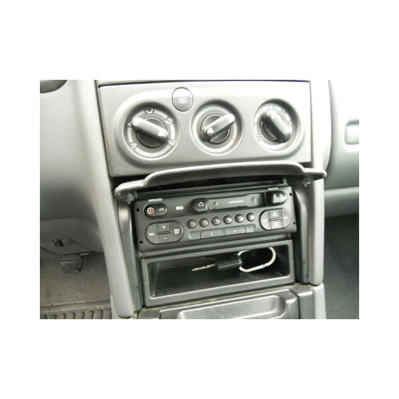 Optique avant secondaire droit (feux)(clignotant) RENAULT LAGUNA 1 Photo n°9