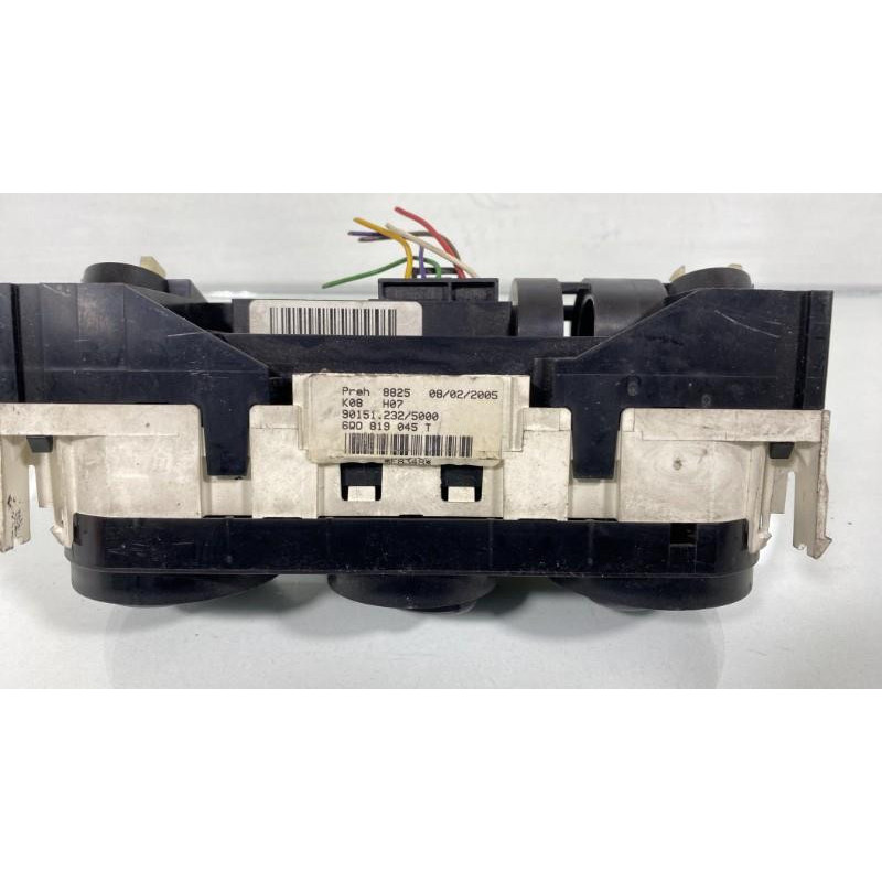 Commande chauffage VOLKSWAGEN FOX Photo n°2
