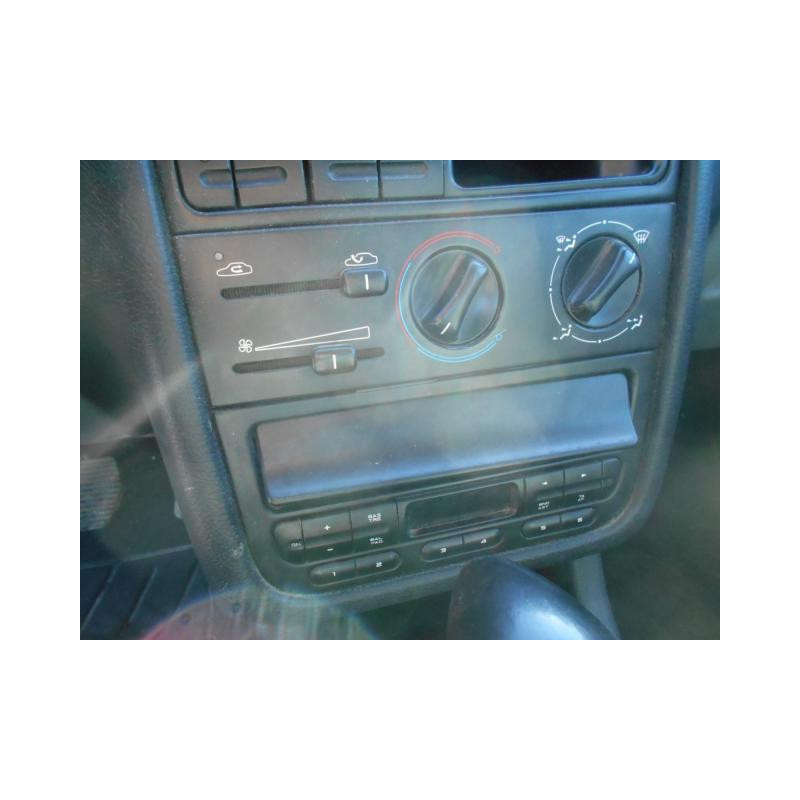 Retroviseur gauche PEUGEOT 406 Photo n°11