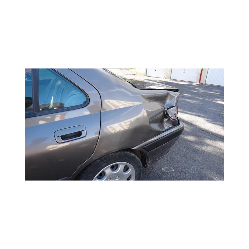 Retroviseur gauche PEUGEOT 406 Photo n°17