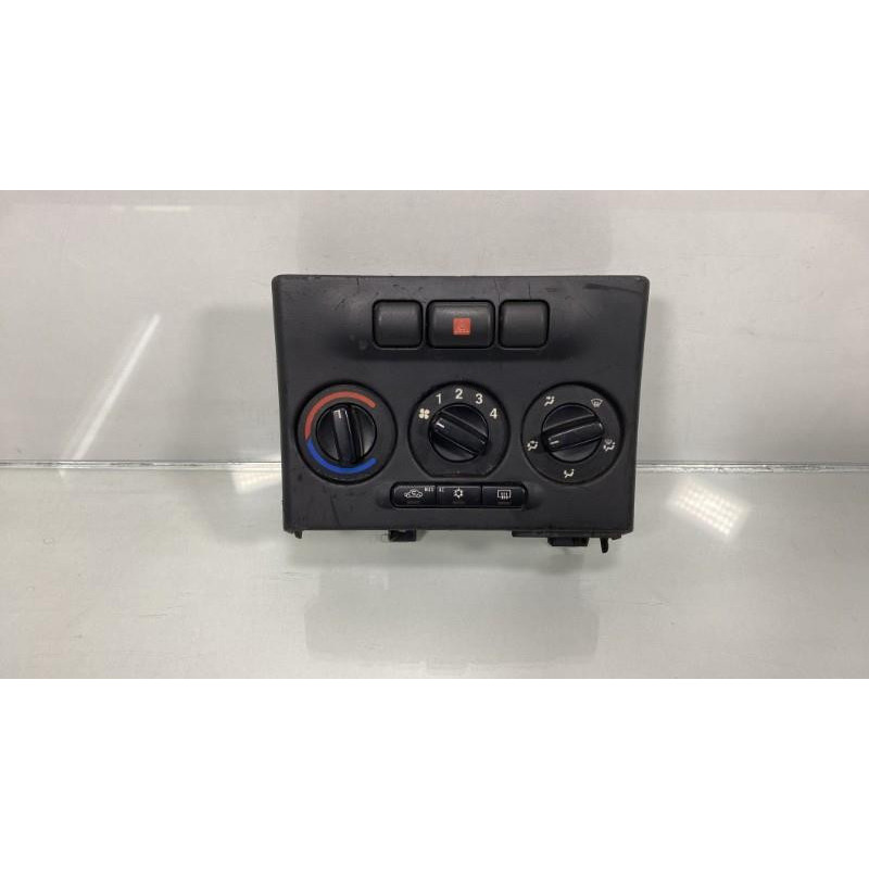 Commande chauffage OPEL ZAFIRA A Photo n°1