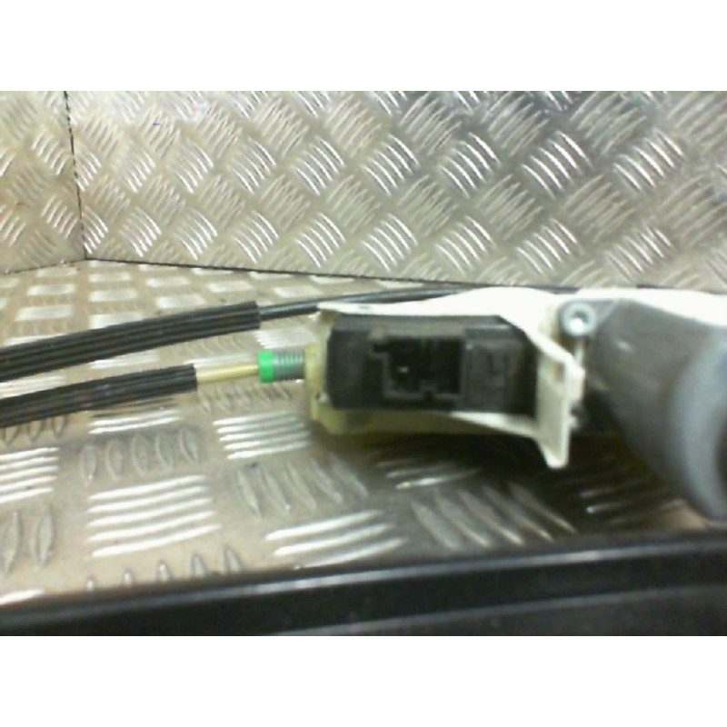 Leve vitre electrique avant droit AUDI Q7 1 Photo n°2