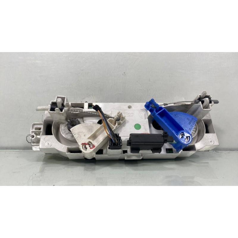 Commande chauffage RENAULT MEGANE 3 Photo n°2