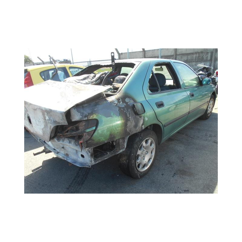 Cremaillere assistee PEUGEOT 406 Photo n°4