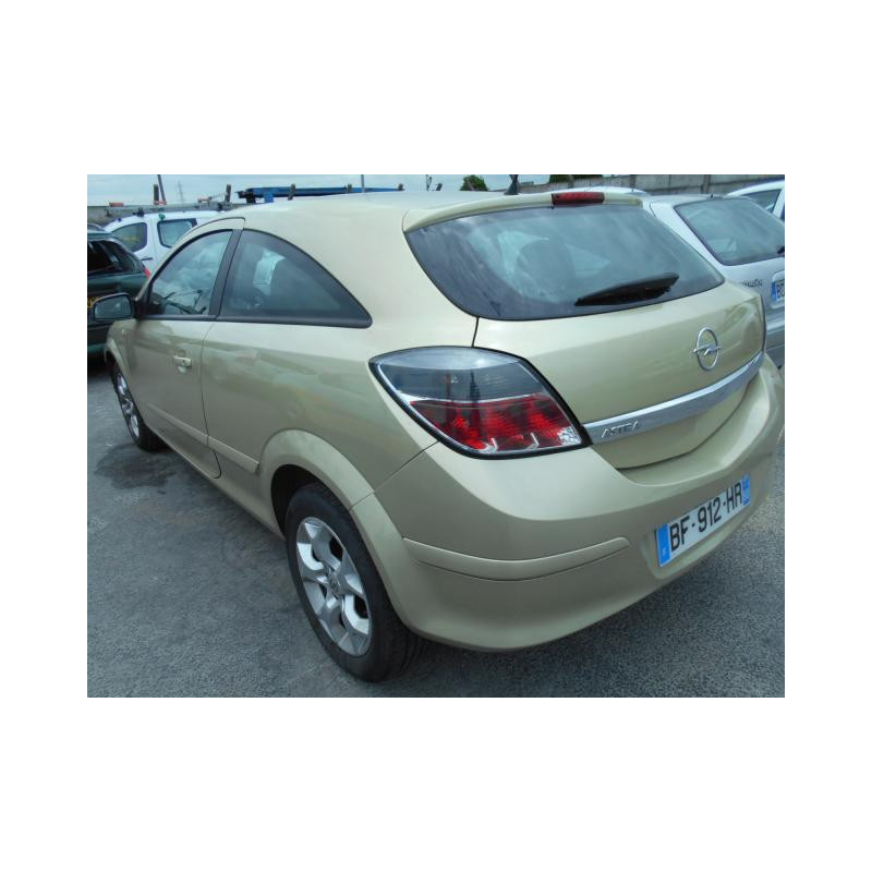 Trappe d'essence OPEL ASTRA H Photo n°8