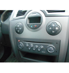 Eclairage de plafonnier RENAULT MEGANE 2