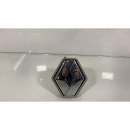 Bouton de coffre RENAULT VEL SATIS Photo n°1