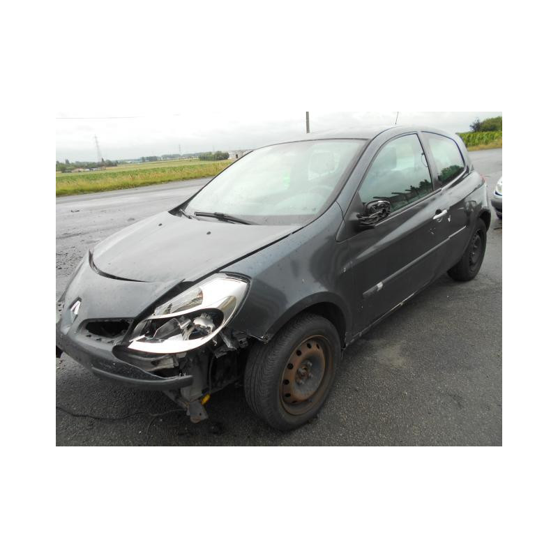 Maitre cylindre (freinage) RENAULT CLIO 3 Photo n°3