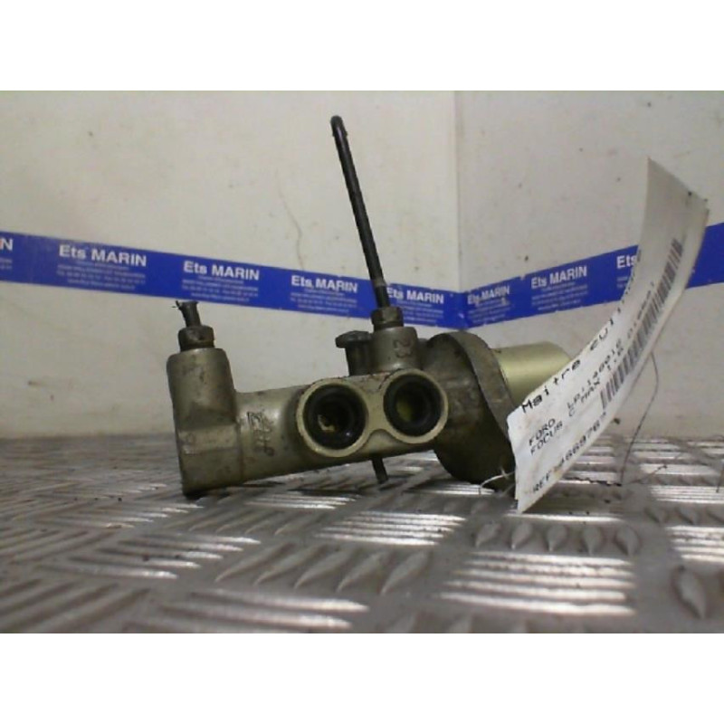 Maitre cylindre (freinage) FORD C-MAX 1 Photo n°1