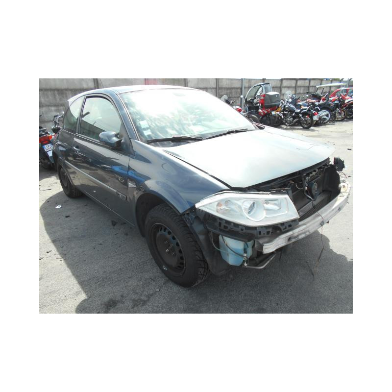 Maitre cylindre (freinage) RENAULT MEGANE 2 Photo n°3