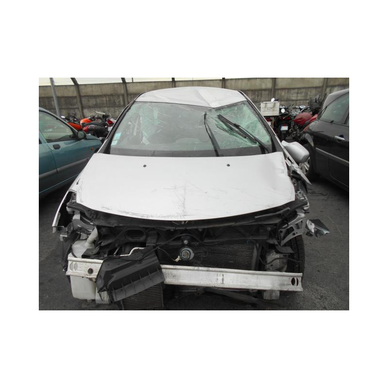 Maitre cylindre (freinage) RENAULT CLIO 3 Photo n°3