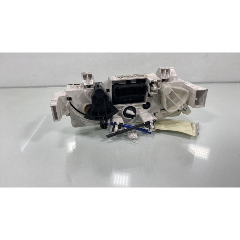 Commande chauffage CITROEN C2 Photo n°3