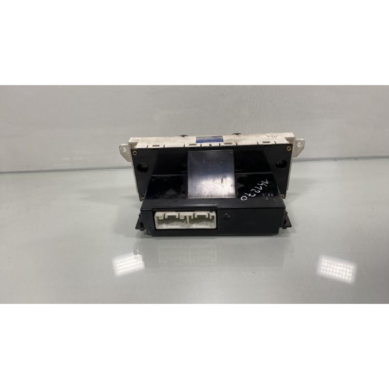 Commande chauffage TOYOTA AVENSIS 1 Photo n°3