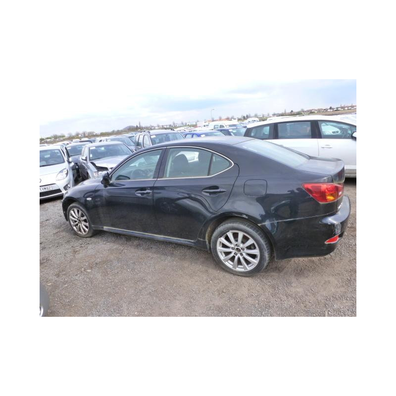Boite a gants LEXUS IS 2 Photo n°4
