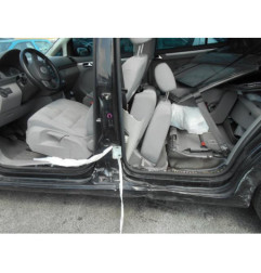 Boite a gants VOLKSWAGEN TOURAN 1