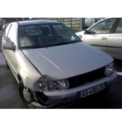 Bras essuie glace avant gauche VOLKSWAGEN POLO 3
