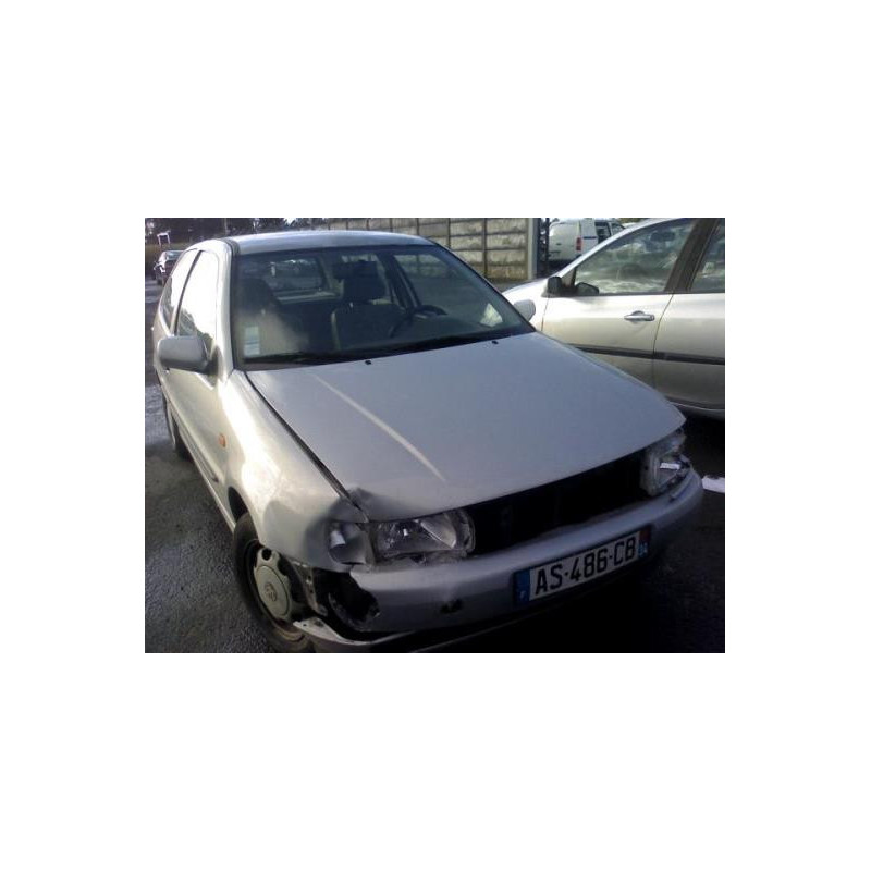 Bras essuie glace avant gauche VOLKSWAGEN POLO 3 Photo n°3
