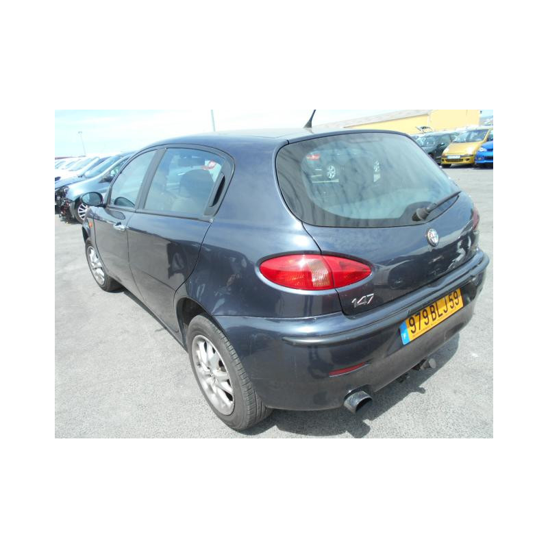 Pare choc arriere ALFA ROMEO 147 Photo n°6