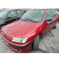 Bras essuie glace avant droit PEUGEOT 306