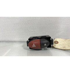 Bouton de warning RENAULT TWINGO 2 Photo n°1