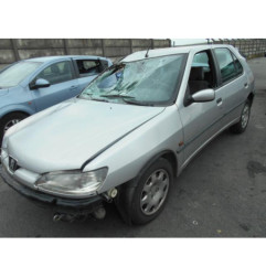 Bras essuie glace avant droit PEUGEOT 306