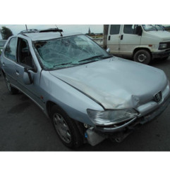 Bras essuie glace avant droit PEUGEOT 306