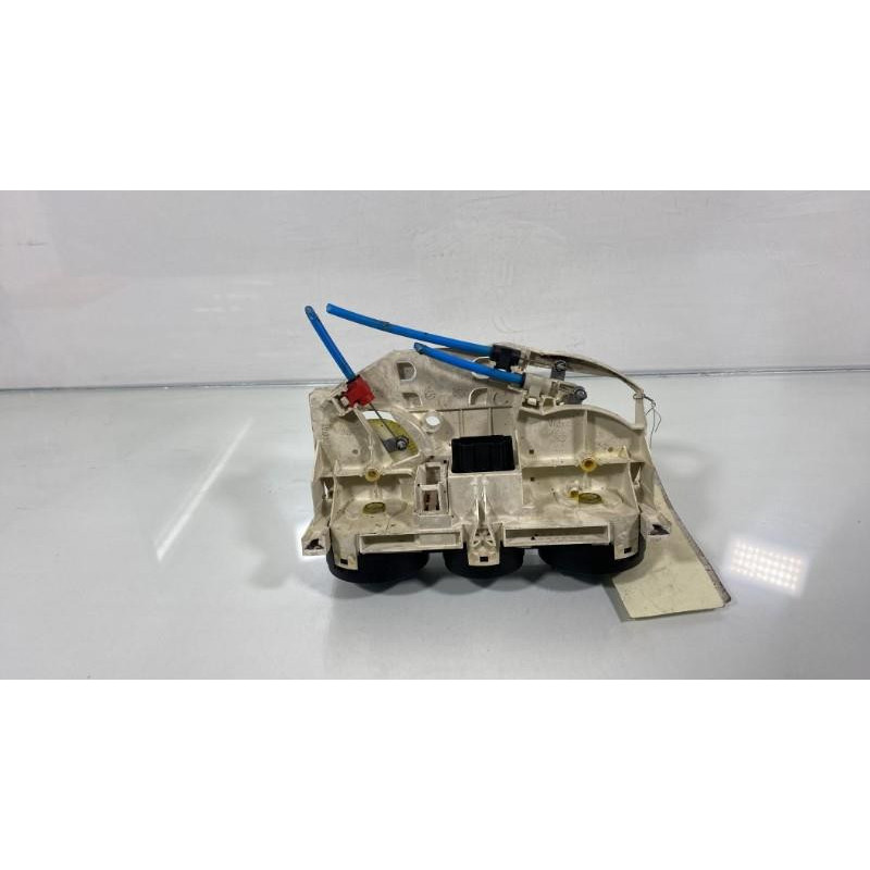 Commande chauffage AUDI A4 1 Photo n°2