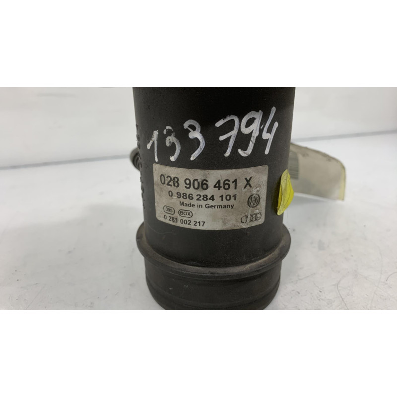 Debitmetre AUDI A4 1 Photo n°2