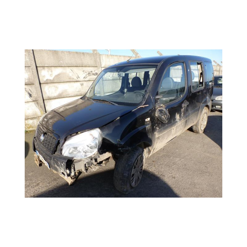 Poignee porte avant gauche FIAT DOBLO 1 Photo n°4