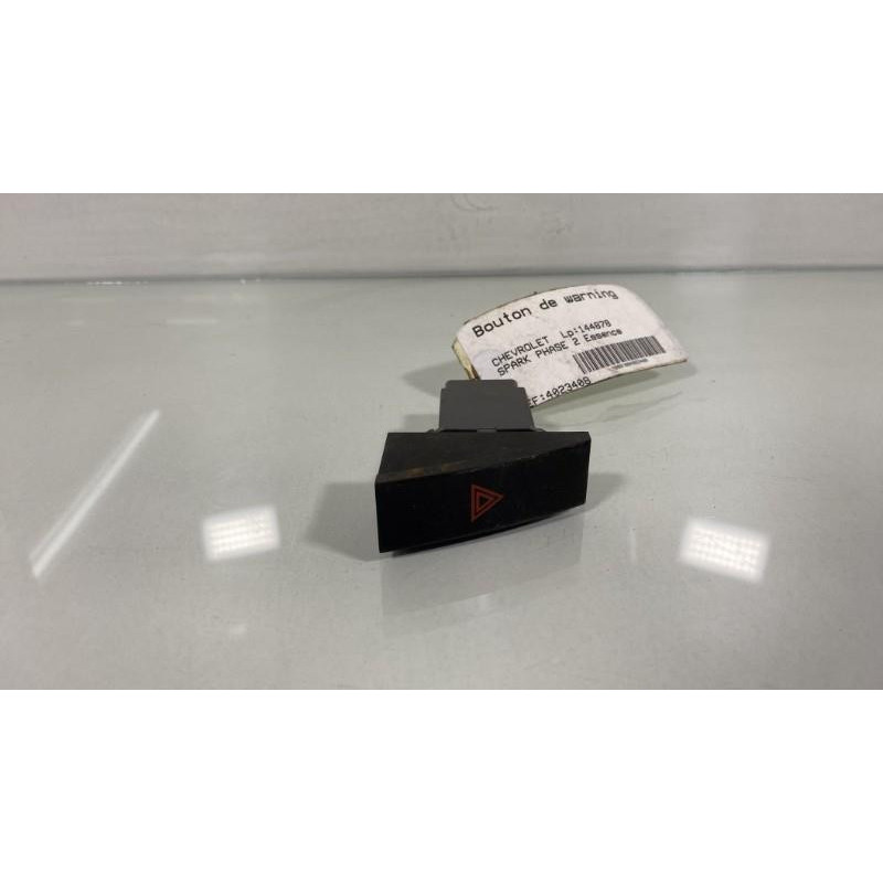 Bouton de warning CHEVROLET SPARK Photo n°1
