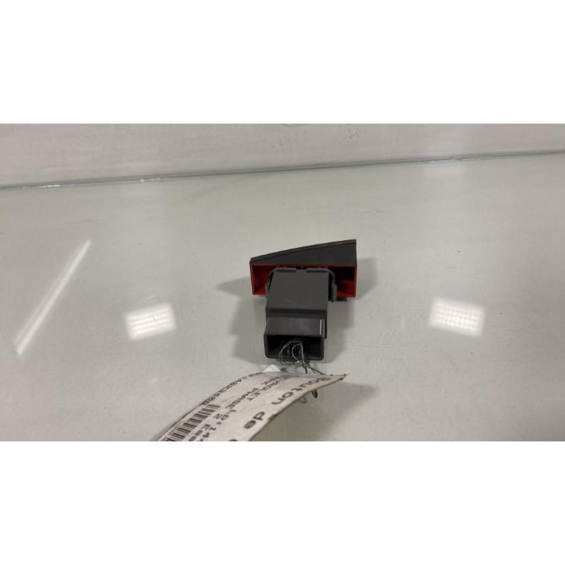 Bouton de warning CHEVROLET SPARK Photo n°3