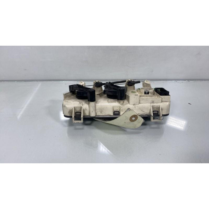 Commande chauffage RENAULT CLIO 2 Photo n°3
