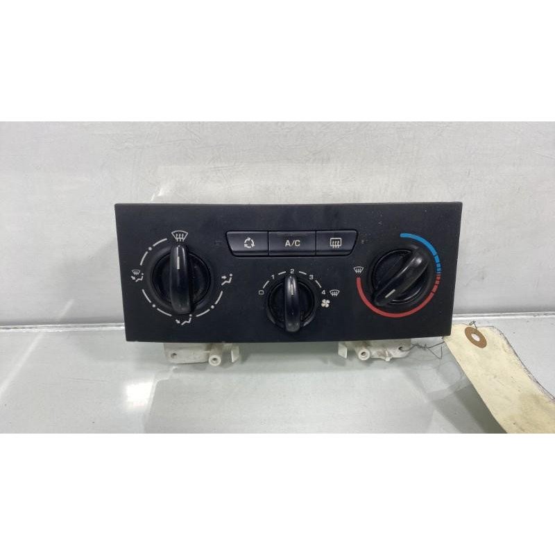 Commande chauffage RENAULT SCENIC 2 Photo n°1