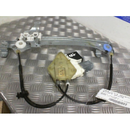 Leve vitre electrique arriere gauche RENAULT MEGANE 3 Photo n°1