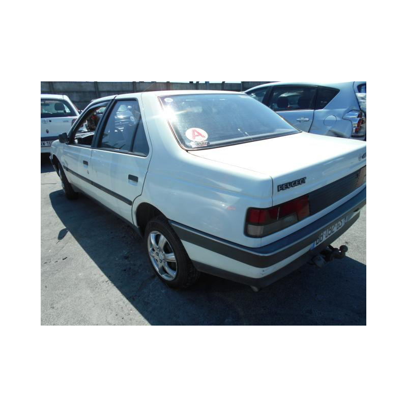 Malle/Hayon arriere PEUGEOT 405 Photo n°5