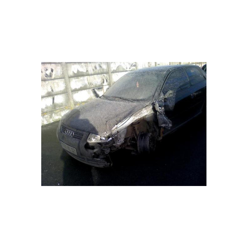 Trappe d'essence AUDI A3 1 Photo n°4