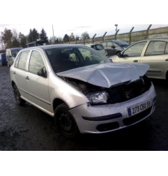 Trappe d'essence SKODA FABIA 1