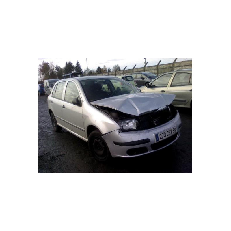 Trappe d'essence SKODA FABIA 1 Photo n°6