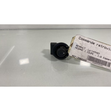 Commande retroviseurs RENAULT MEGANE 1 Photo n°1