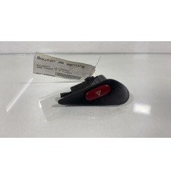 Bouton de warning PEUGEOT 406 Photo n°1