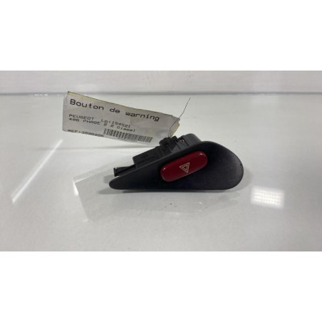 Bouton de warning PEUGEOT 406 Photo n°1