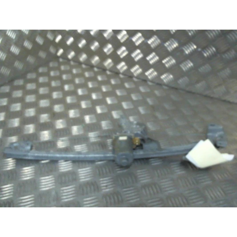 Leve vitre electrique arriere gauche MERCEDES CLASSE C 202 Photo n°1