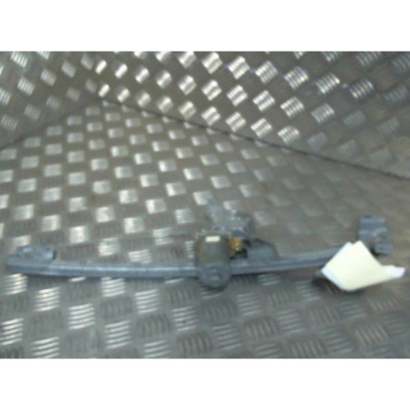 Leve vitre electrique arriere gauche MERCEDES CLASSE C 202 Photo n°1